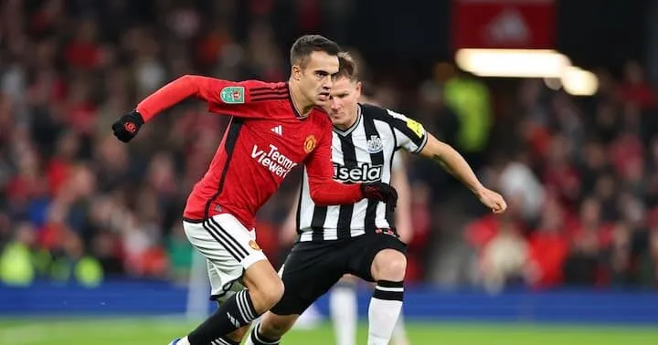 Phân tích phong độ Man united vs Newcastle trước giờ bóng lăn